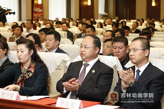 6新葡萄8883国际官网董事长出席全省精神文明建设“五个一工程”表彰大会.jpg